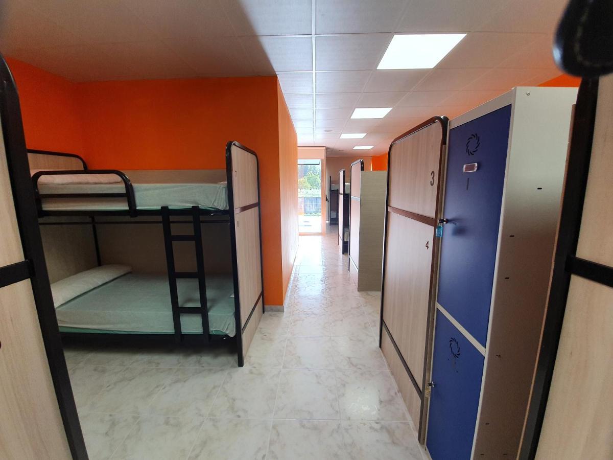 Albergue Cafeteria Rio Sar Padron Bagian luar foto