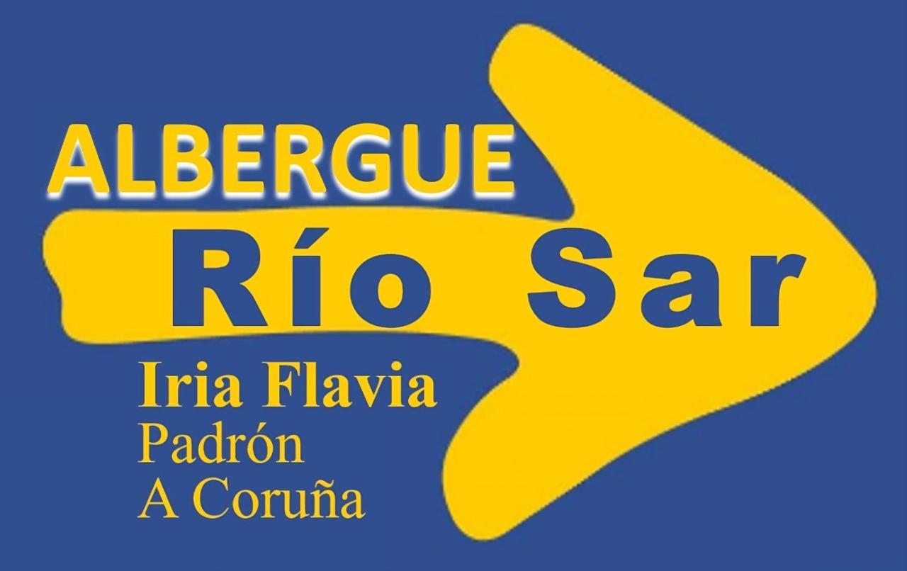 Albergue Cafeteria Rio Sar Padron Bagian luar foto